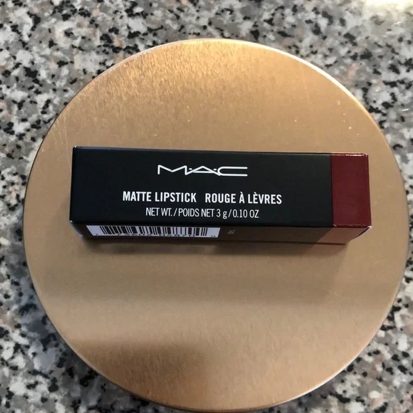 M.A.C Matte Lipstick 💄 - Picture 5 of 5